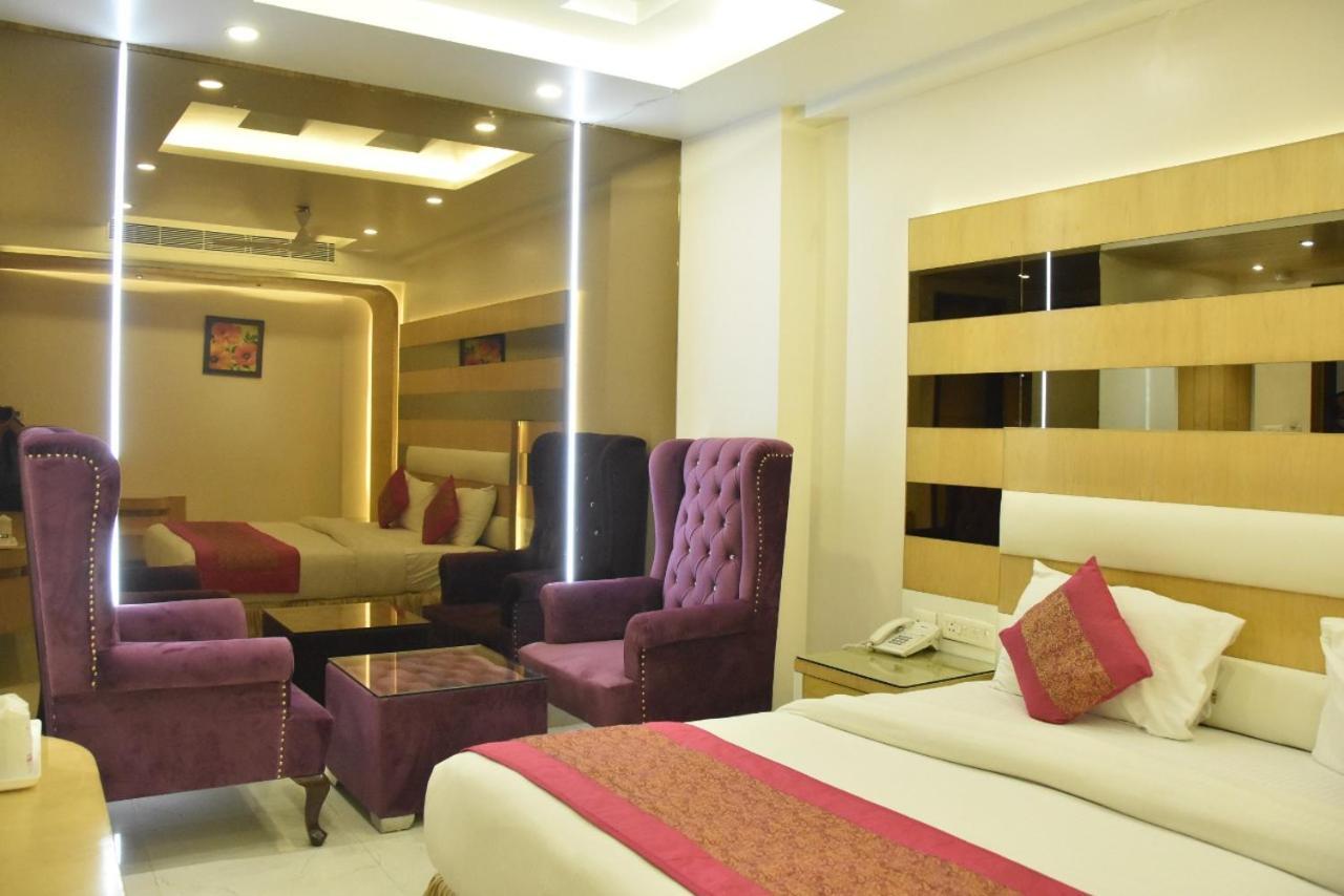 Aman Continental - 2Mins From Railway Station And 5 Mins From Metro Hotel Ню Делхи Екстериор снимка