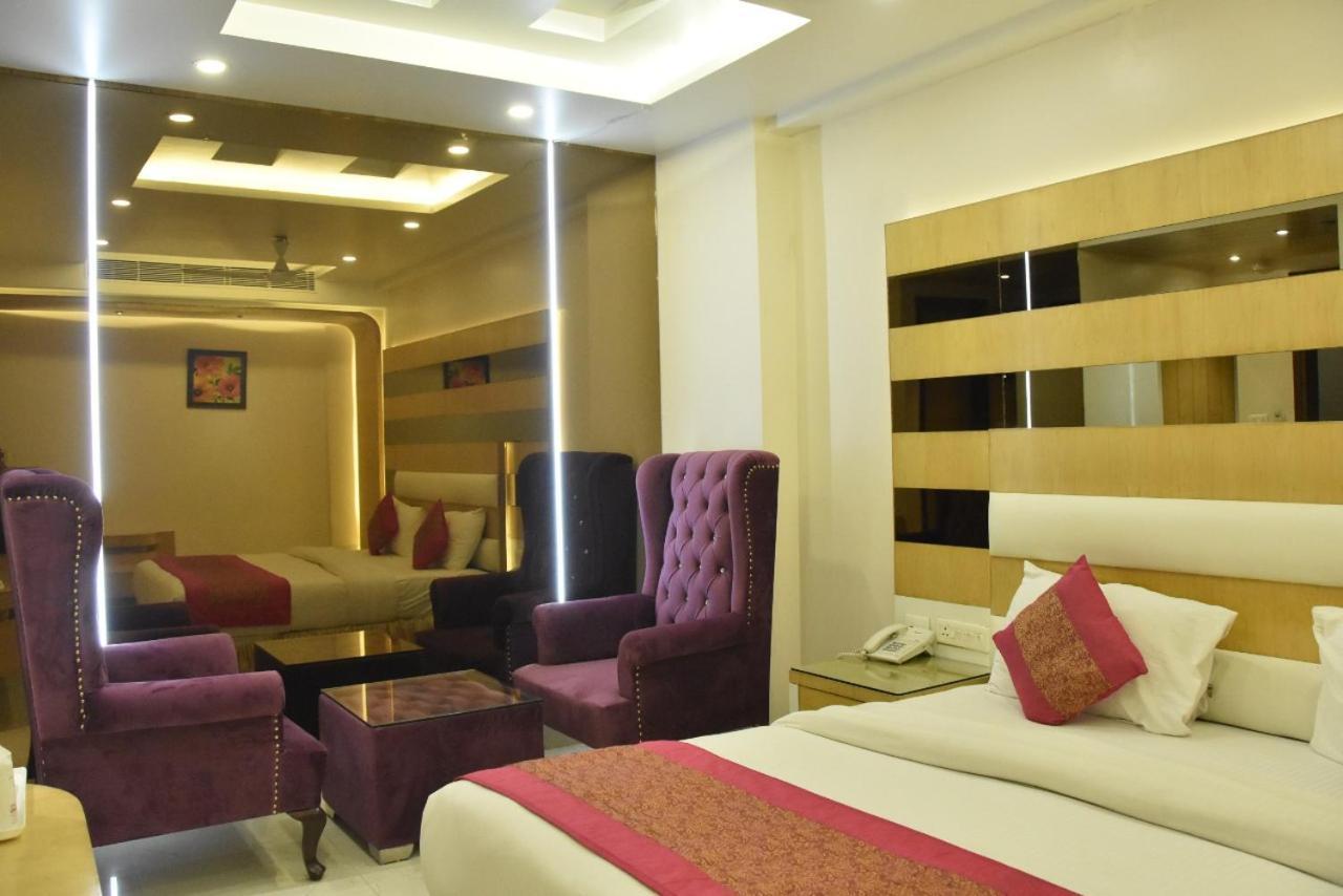 Aman Continental - 2Mins From Railway Station And 5 Mins From Metro Hotel Ню Делхи Екстериор снимка